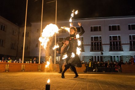 Światełko do nieba - fire show